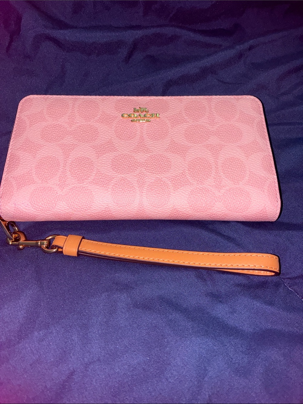 Coach Pink Signature Wristlet wallet